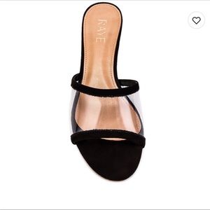 ISO Raye Hahn sandals in size 7.5 or 8!